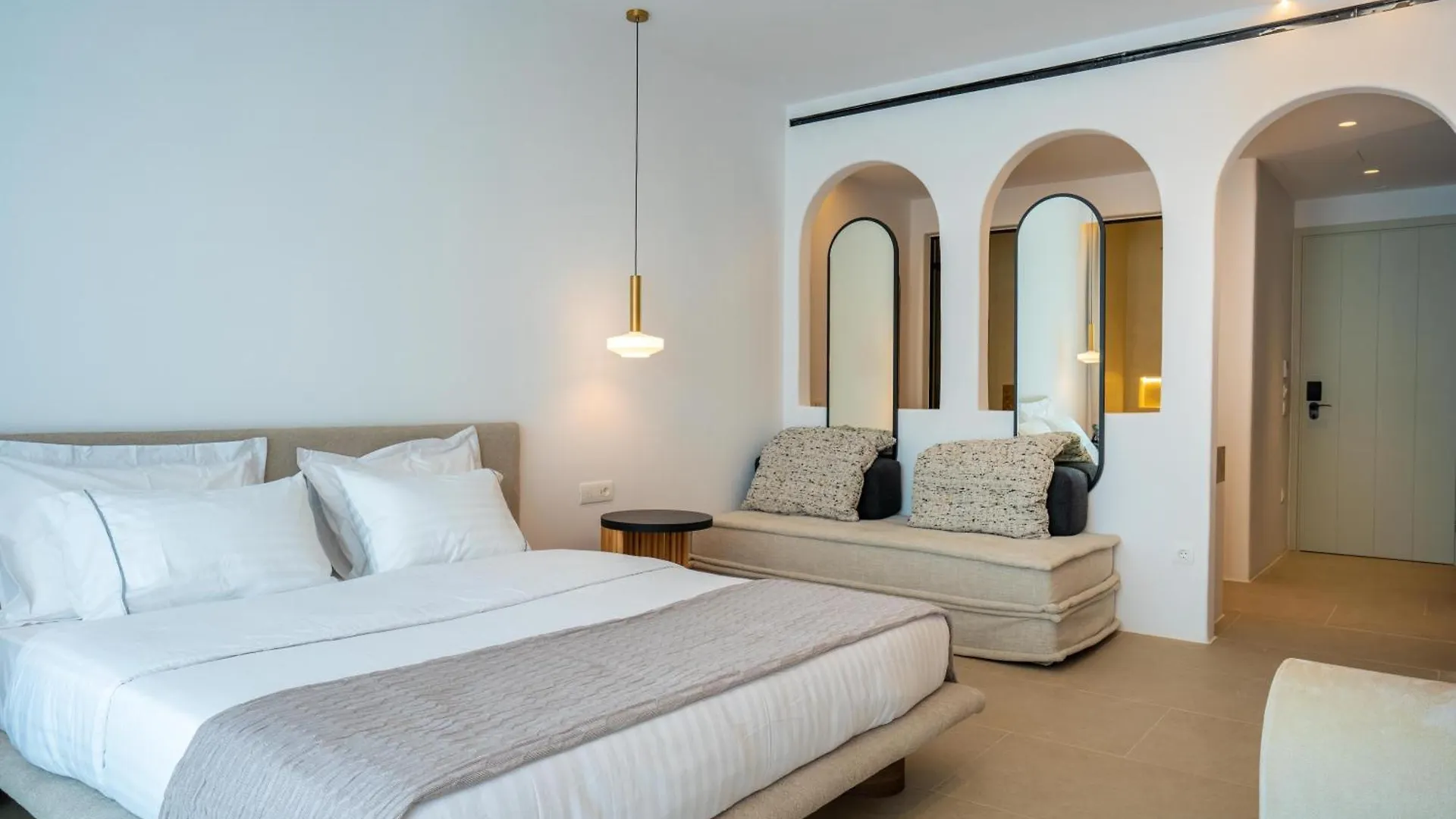 Muse Of Mykonos Luxury Suites Mykonos Town Отель