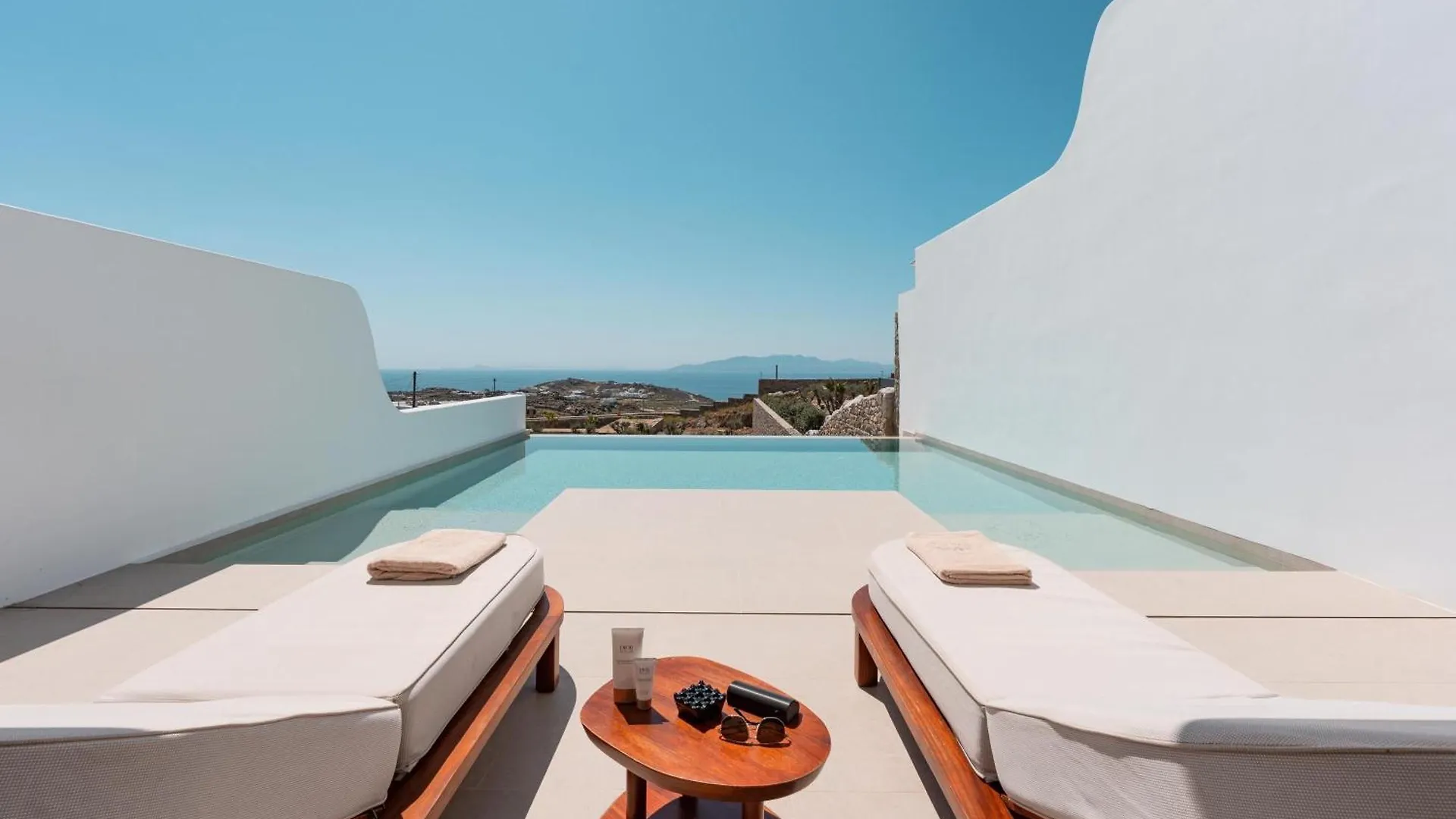 Отель Muse Of Mykonos Luxury Suites Mykonos Town Греция