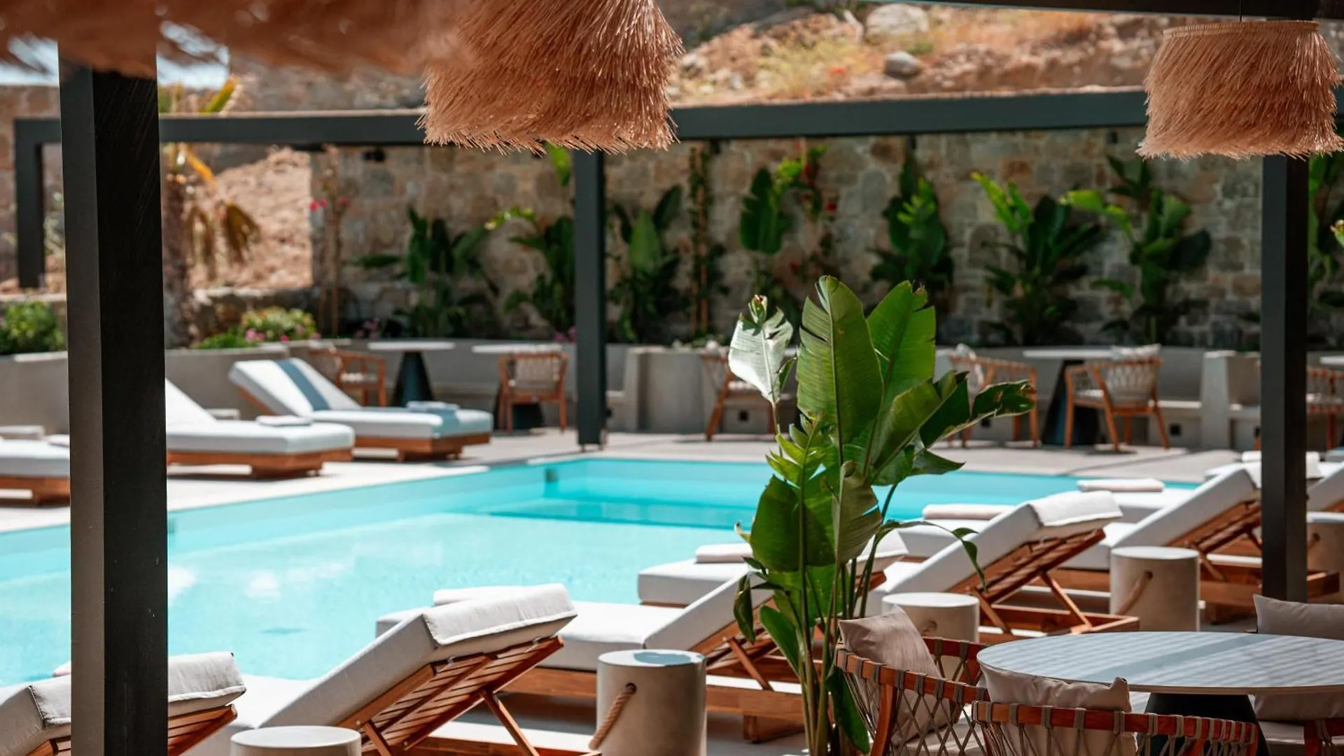 Отель Muse Of Mykonos Luxury Suites Mykonos Town